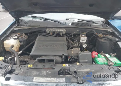 2011 Ford Escape Xlt from USA, damaged, VIN 1FMCU0DG7BKC01535